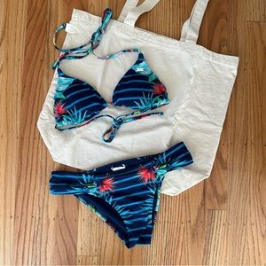 Roxy bikini